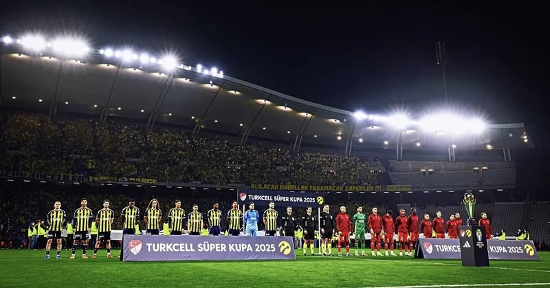 TFF “Fənərbaxça” və “Qalatasaray” futbolçularını cərimələyib