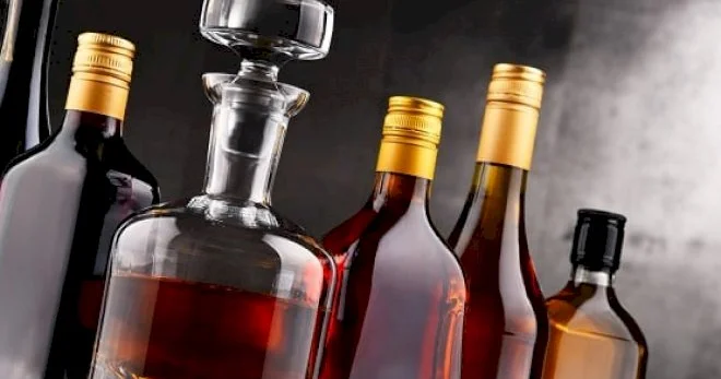 ÜST spirtli və şirin içkilər üçün vergiləri artırmağa çağırıb