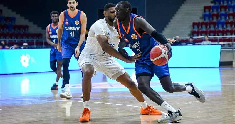 Сумгайыт разгромил обладателя Кубка, Шеки вышел в четвертьфинал