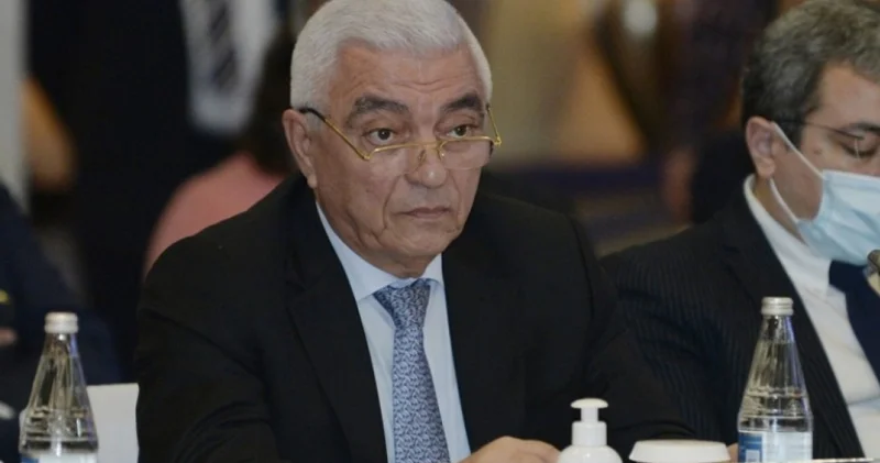 Balababa Rzayev sabiq aparat rəhbərinə yeni vəzifə verdi (FOTO)