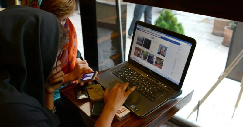 Ставка на национальный интернет: Иран отключается от мира The Guardian