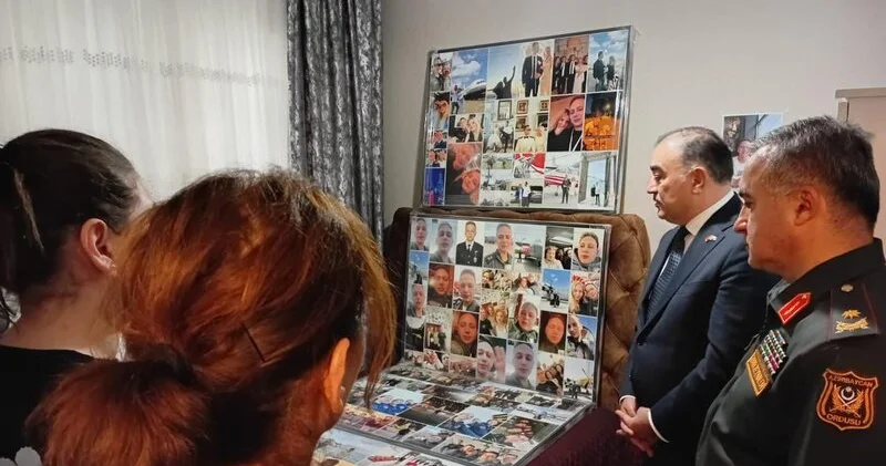 Rəşad Məmmədov həmin hərbçinin ailəsini ziyarət etdi FOTOLAR