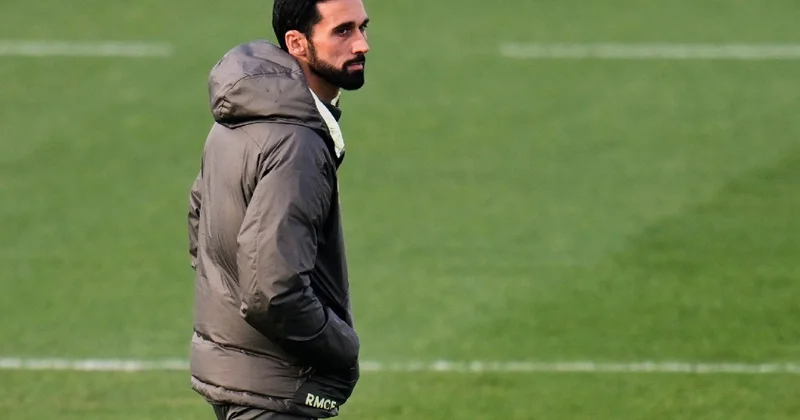 Arbeloanın taleyi kuboklardan asılıdır