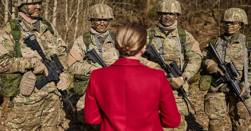 Дания усиливает свой военный контингент в Гренландии и Арктике