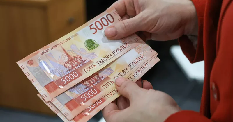 Граждане России накопили 17 триллионов наличными