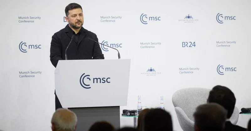 Зеленский заявил, что Путин консультируется с Петром Первым и Екатериной Великой