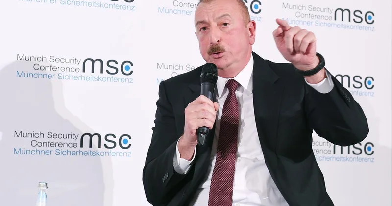 “BU, BİLƏRƏKDƏN HÜCUM İDİ!” Prezident Əliyev Rusiyanın Kiyevdə səfirliyimiz atəşə tutulmasından danışdı