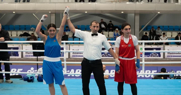В Азербайджане определились чемпионки страны по боксу U19
