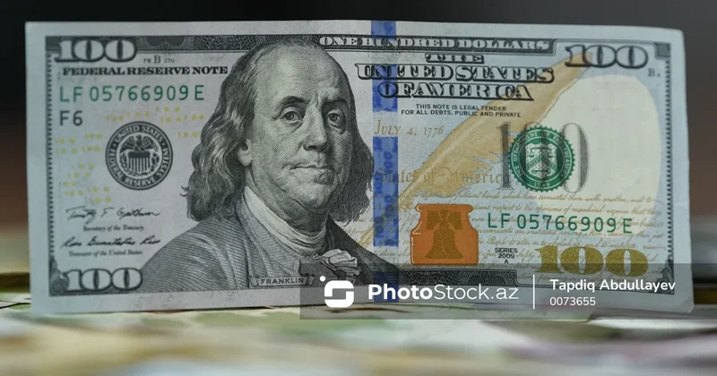 ABŞ fond birjalarında kəskin eniş: Bazar dəyəri 1 trilyon dollar azalıb