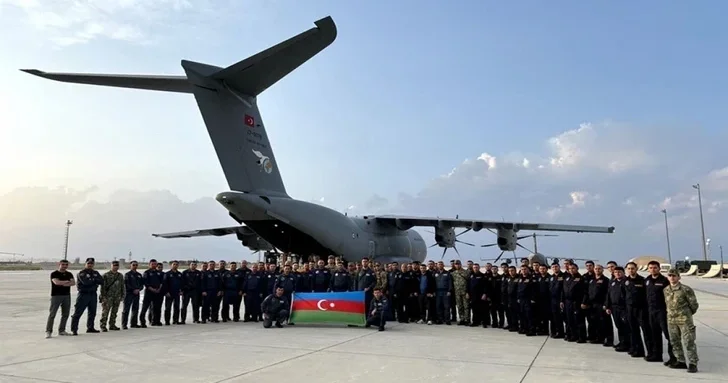 Военно воздушные силы Азербайджана отмечают памятный день