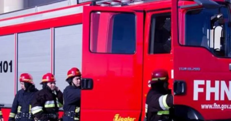 Xətai rayonunda yaşayış binasında yanğın baş verib, sakinlər təxliyə olunub