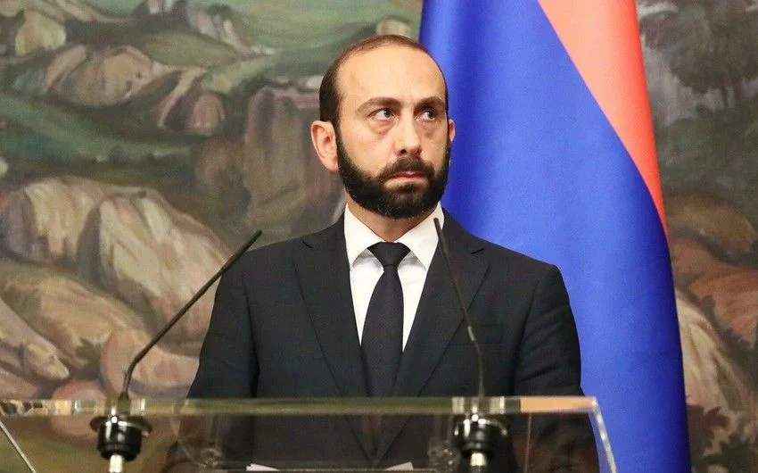 Mirzoyan Minsk qrupunun buraxılması məsələsindən danışdı