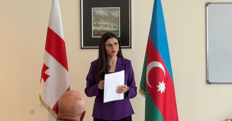 Gürcüstandakı azərbaycandilli məktəblərin vəziyyəti müzakirə edildi
