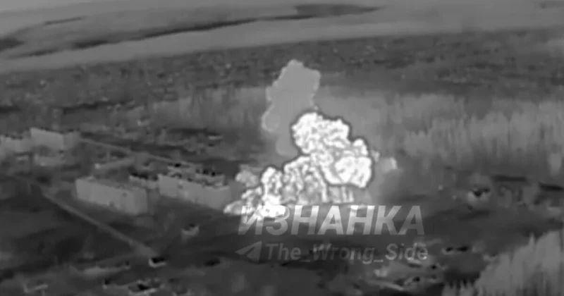 Rusiya Ukraynanı elə bombalarla vurdu ki... Dəhşətli görüntülər