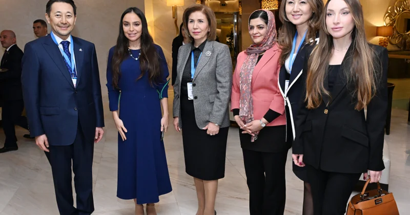 Leyla və Alena Əliyevalar Bakıda beynəlxalq konfransın AÇILIŞ MƏRASİMİNDƏ FOTO