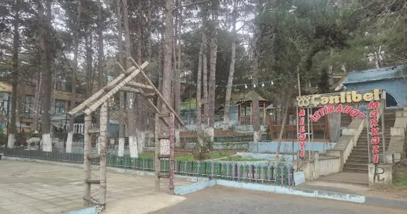 Məşhur istirahət mərkəzi müsadirə olunaraq hərraca çıxarılıb Fotolar