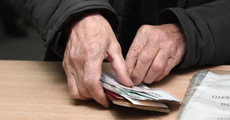 Госдума: Россиянам не хватает пенсий для выживания