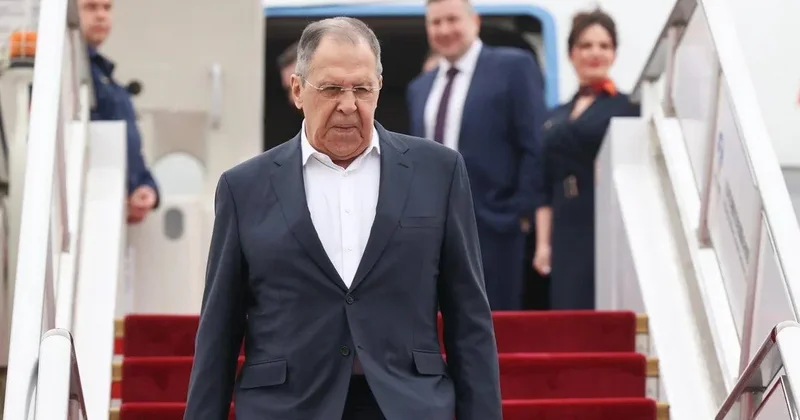 Лавров прибыл с визитом в Китай