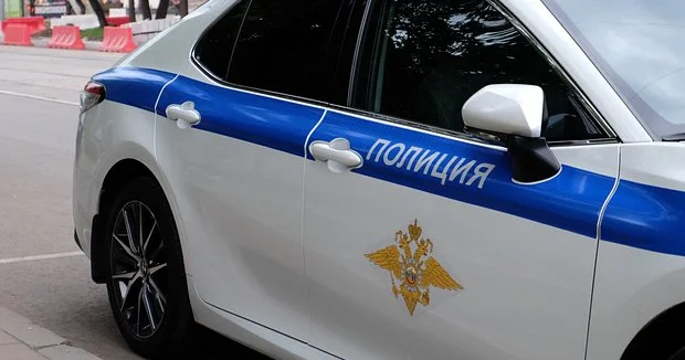 Rus kişi balta ilə qonşusunun üst dodağını və çənəsinin yarısını kəsib...