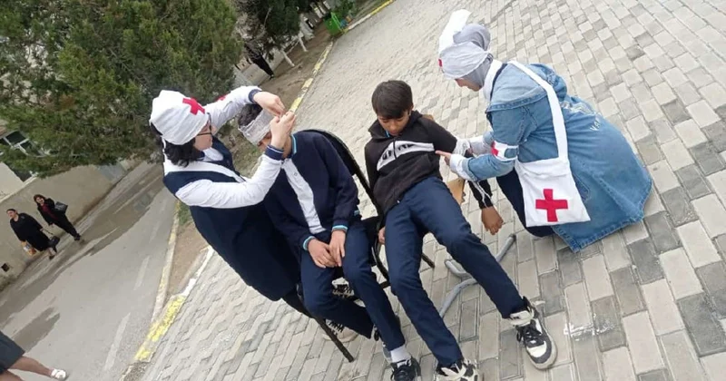 Abşeronda orta məktəblərdə mülki müdafiə məşqləri keçirilib FOTO