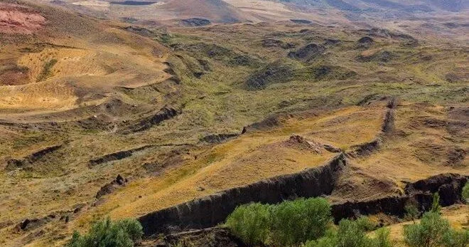 Nuhun gəmisi: Ağrı dağında axtarışlar