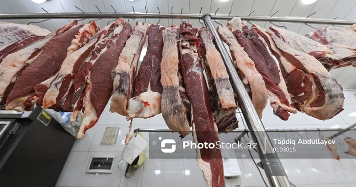 Импортное мясо завоевывает азербайджанский рынок: в чем секрет низких цен?