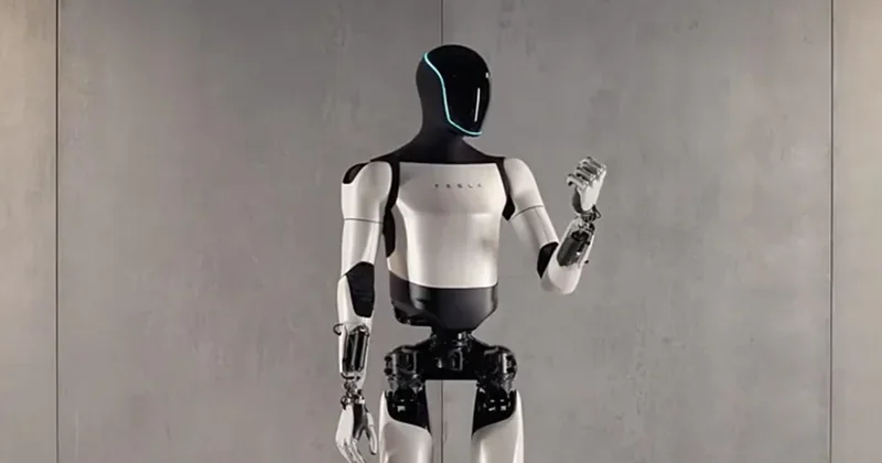 O, artıq aktyor deyil Optimus robotundan canlı performans