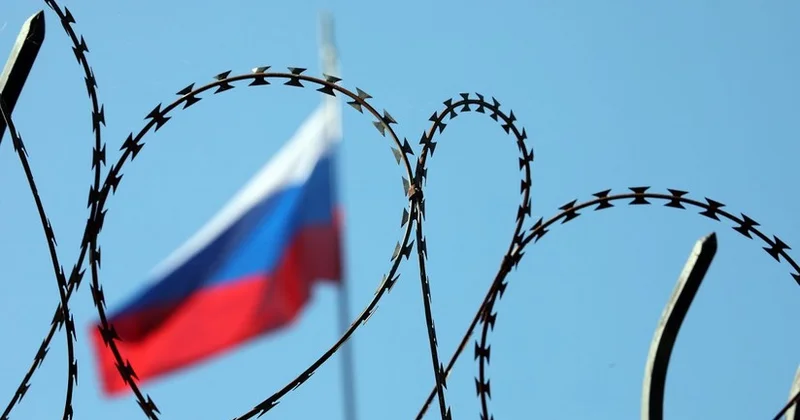 Послы ЕС утвердили 17 й пакет санкций в отношении РФ