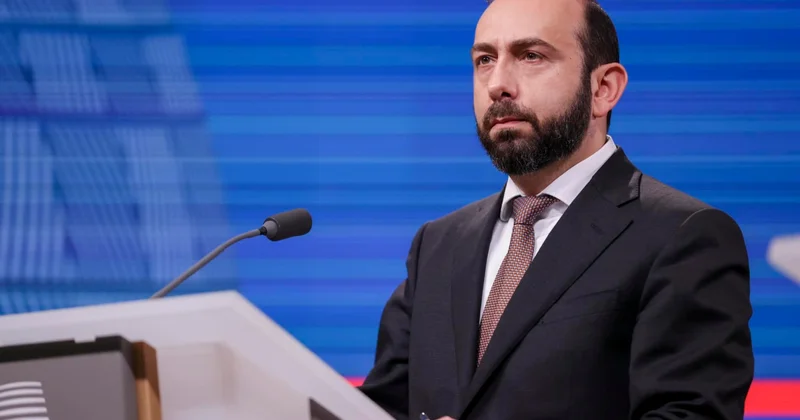 Ermənistan XİN: İrəvan Bakı ilə dərhal sülh sazişi imzalamağa hazırdır