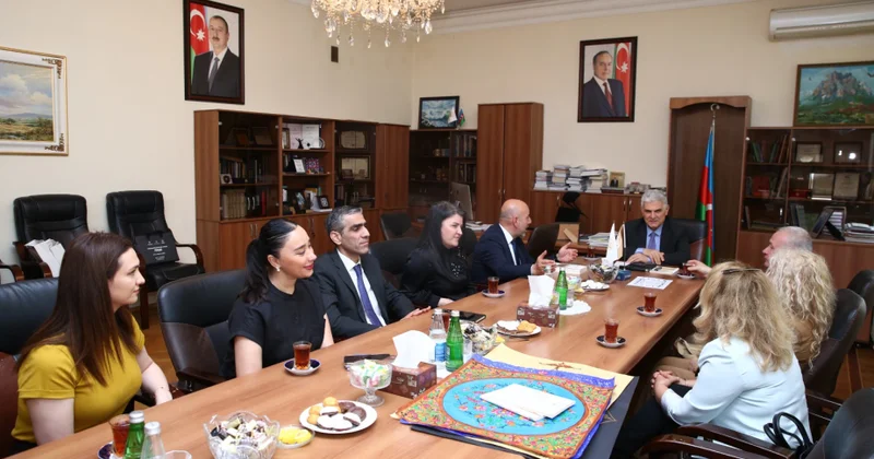 Unudulmaqda olan türk sənət növləri yenidən gündəmə gəlir ADPU da seminar