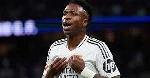 Real Madrid in futbolçusu özünə klub aldı