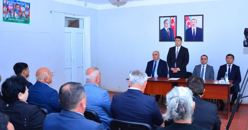 Ağstafanın icra başçısı növbəti səyyar qəbul keçirdi FOTOLAR
