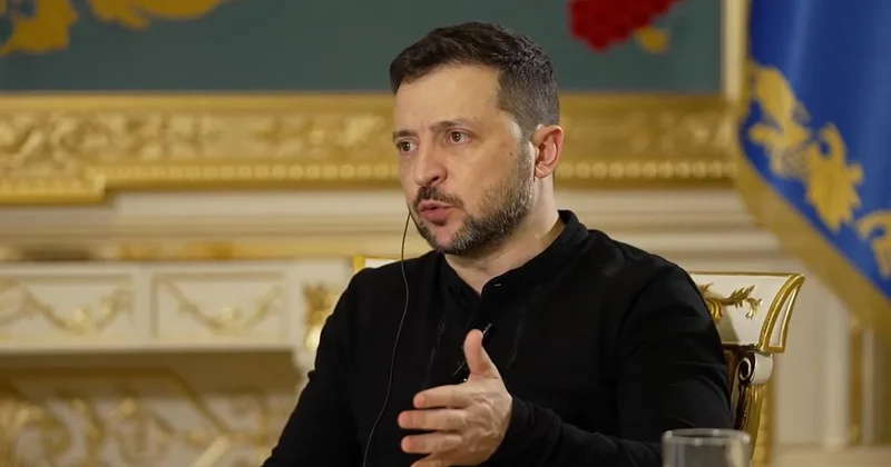 Zelenski: Trampın iştirakı Putini görüşə gəlməyə həvəsləndirə bilər