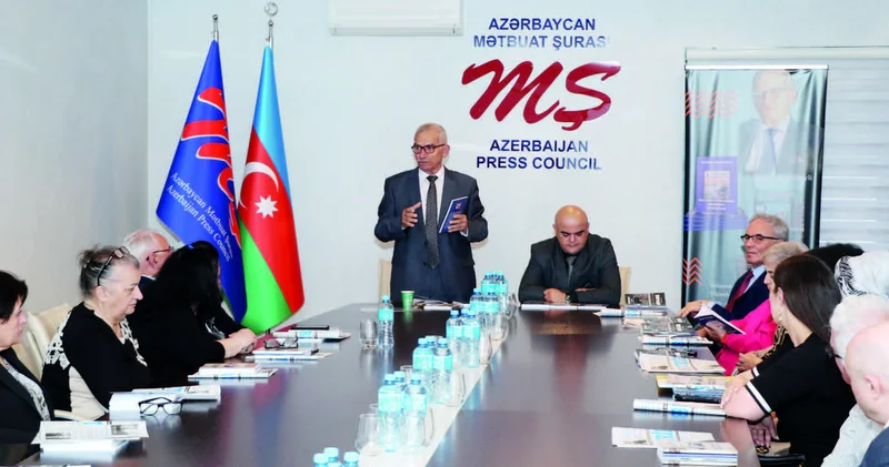 “Üç kitabın bir təqdimatı”