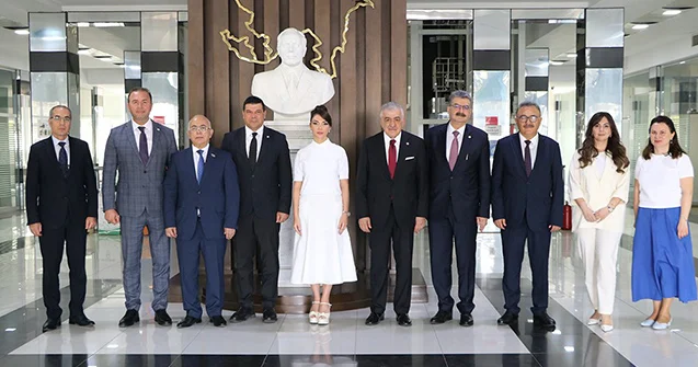 Azərbaycan Universitetində Türkiyə və Şimali Kipr nümayəndələri ilə görüş FOTOLAR