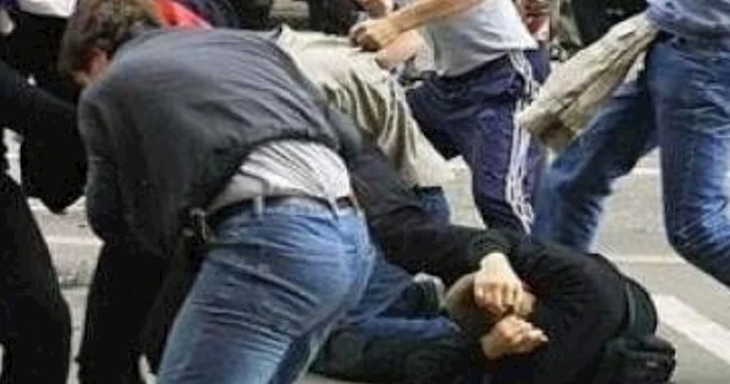 Bakıda kafedə müştərilər qadın ofisiant üstündə dava etdilər TƏFƏRRÜAT