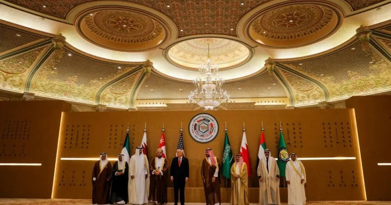 Ər Riyadda ABŞ və Körfəz ölkələrinin sammiti başlayıb