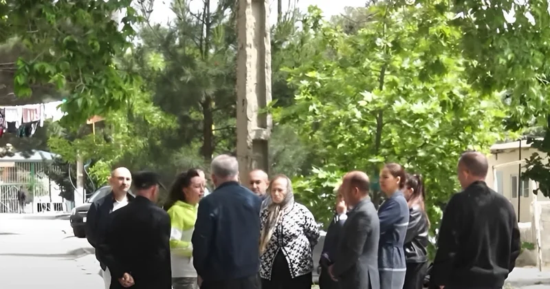 Sumqayıtda partlayış baş verən binanın sakinləri narahatdırlar