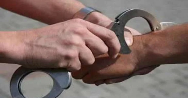 Polis 85 minlik dələduzluqda ittiham olunan şəxsi saxladı