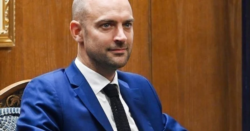 Fransa Əlcəzair münasibətləri yenidən gərginləşib