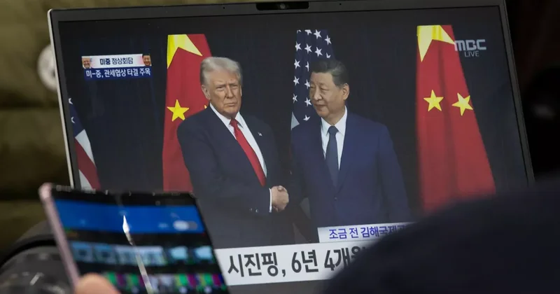 Делегация Трампа в Китае находится в цифровом локдауне ФОТО