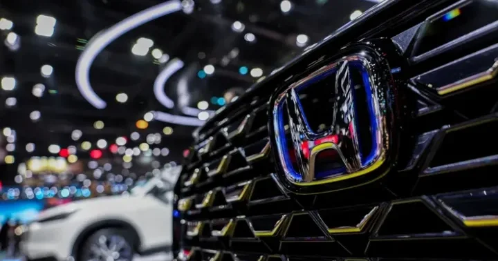 Honda da tarixi sarsıntı: 69 ildən sonra ilk dəfə illik zərər açıqlayıb