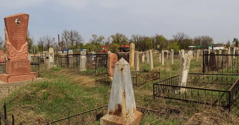 Власти Кыргызстана закрыли шесть кладбищ: ПРИЧИНА
