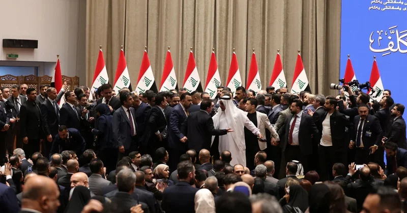 İraq parlamenti ölkənin yeni hökumətinə etimad göstərib