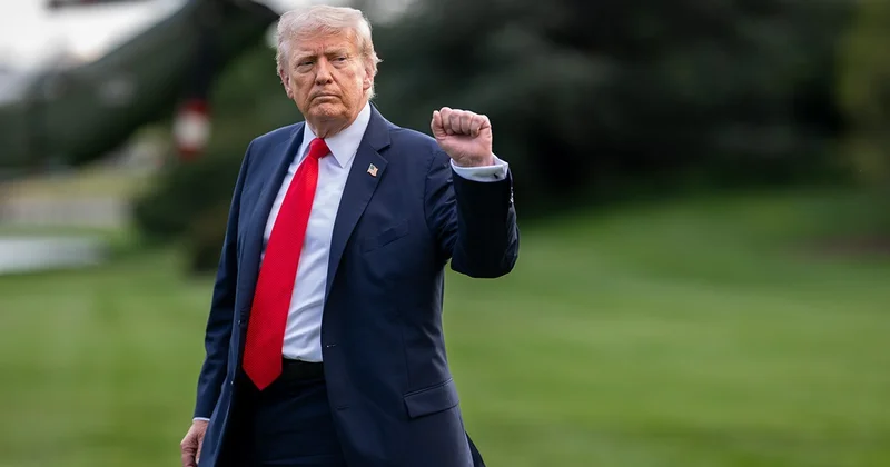 Трамп: Си Цзиньпин пообещал не поставлять Ирану военную технику
