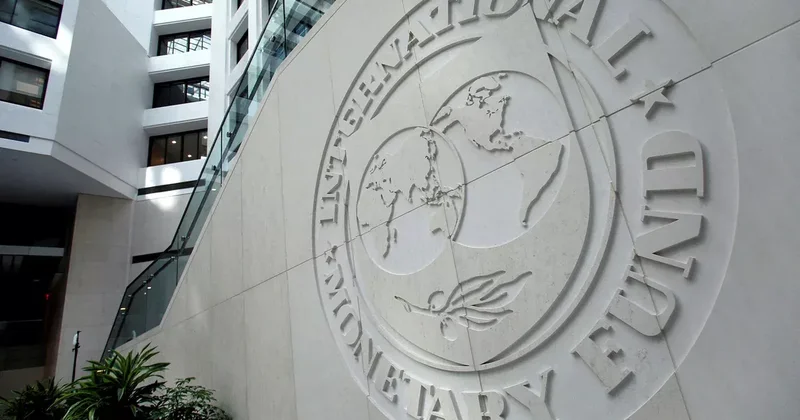 МВФ: Ситуация в мировой экономике пошла по неблагоприятному сценарию