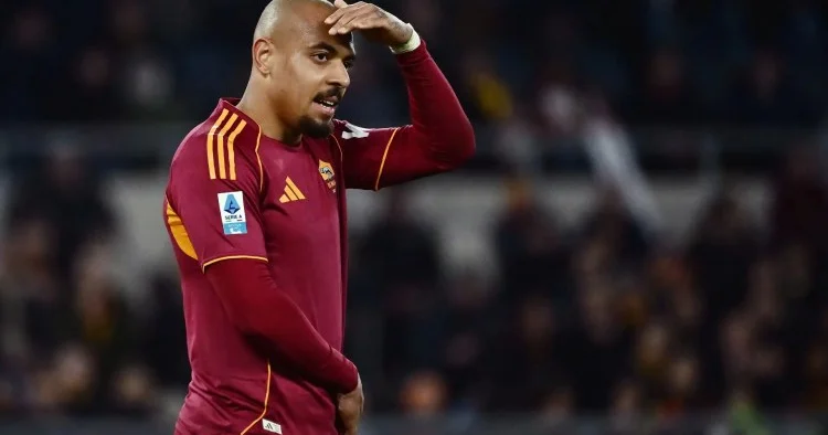 Roma niderlandlını komandada saxladı
