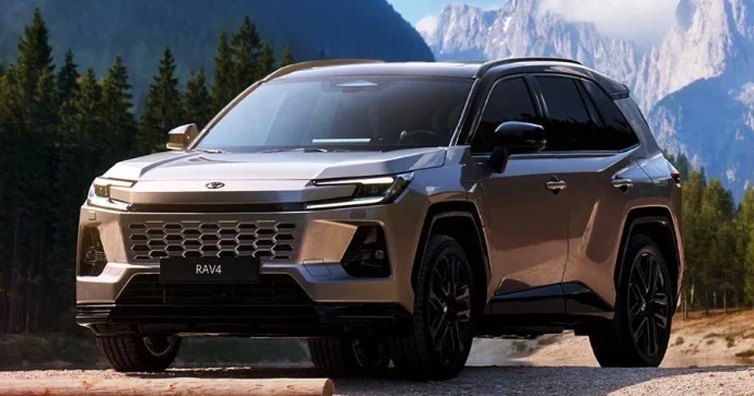 Tamamilə Yeni RAV4 Hər macərada daha möhkəm və daha rahat FOTO