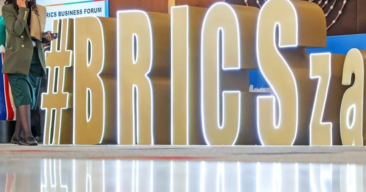 İran ABŞ la bağlı BRICS ə sərt xəbərdarlıq edib