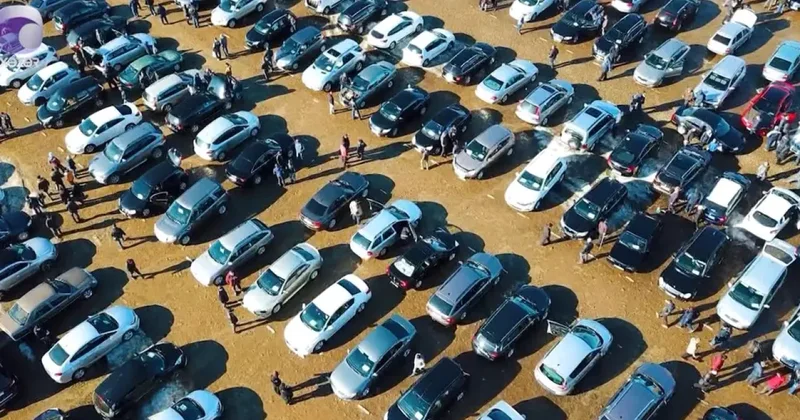 Avtomobil bazarında SON VƏZİYYƏT VİDEO